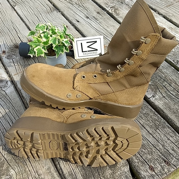 coyote combat boots